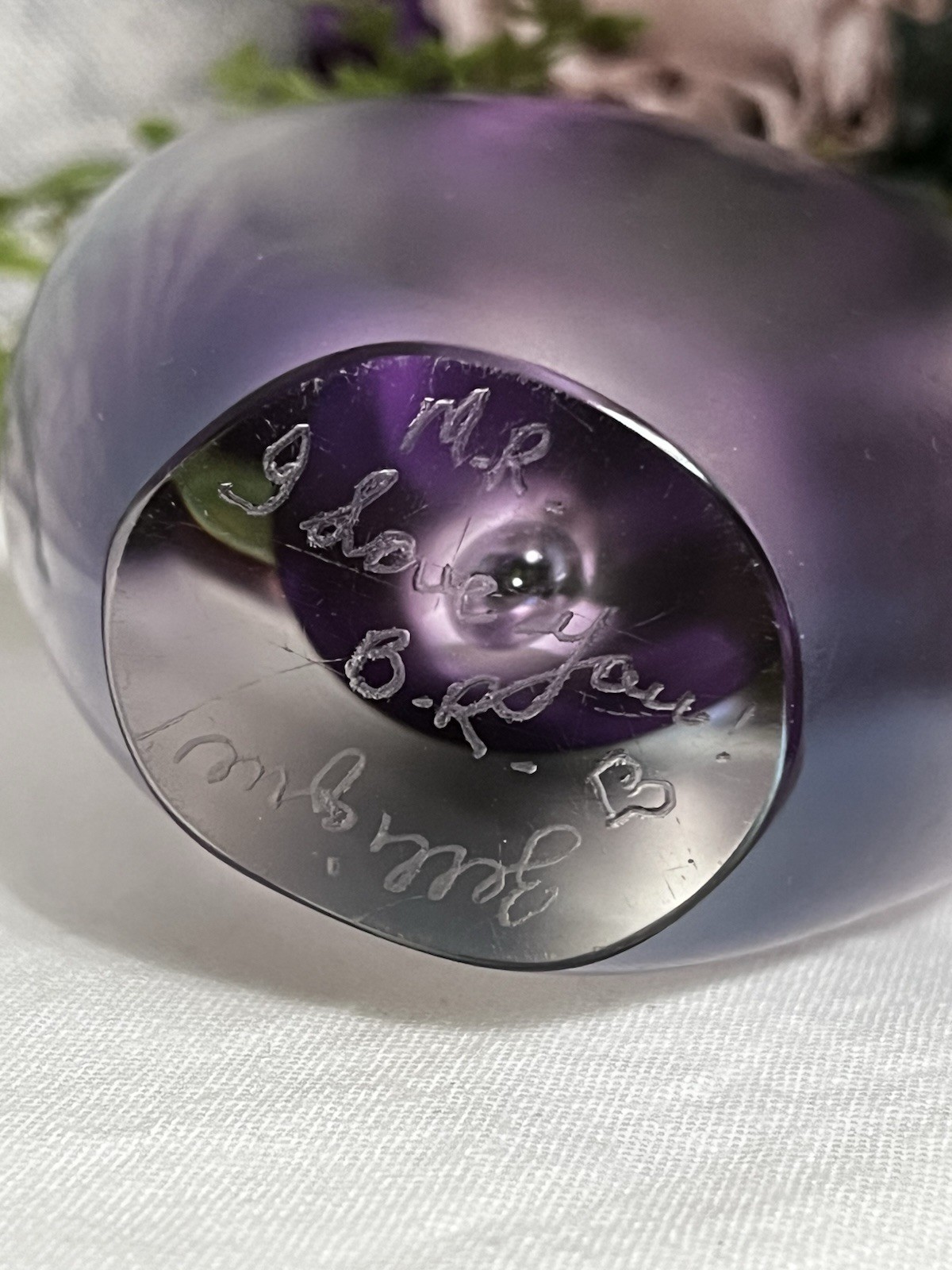 Vintage ZELLIQUE Studio Art Glass Iridescent Heart Amethyst PERFUME BOTTLE