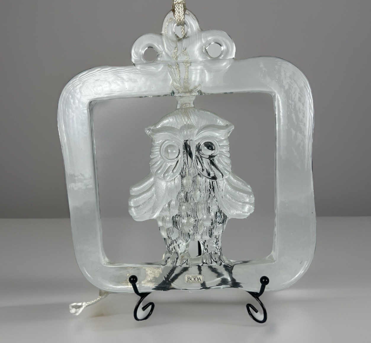 Kosta Boda Glass Owl Suncatcher by Bertil Vallien – Swedish Art Glass