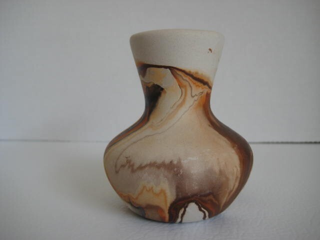 Nemadji Clay Pottery Bud Vase 3.25 in tall Orange Brown