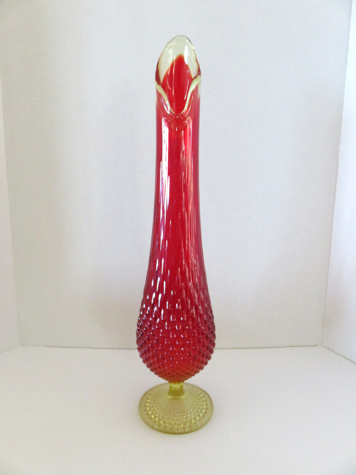 Vintage MCM L.E Smith Art Glass 16″ Amberina Hobnail Stretch Swung Footed Vase