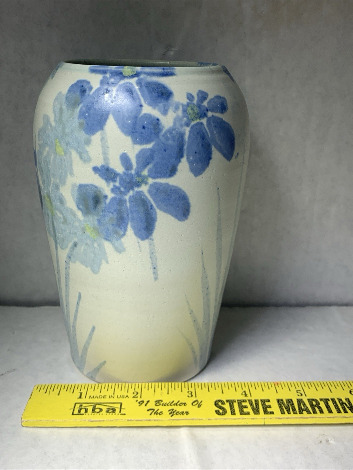 Conwy Pottery Floral Motif Vase, Wales, 6 1/8 Inches Tall, Vintage! Unique!