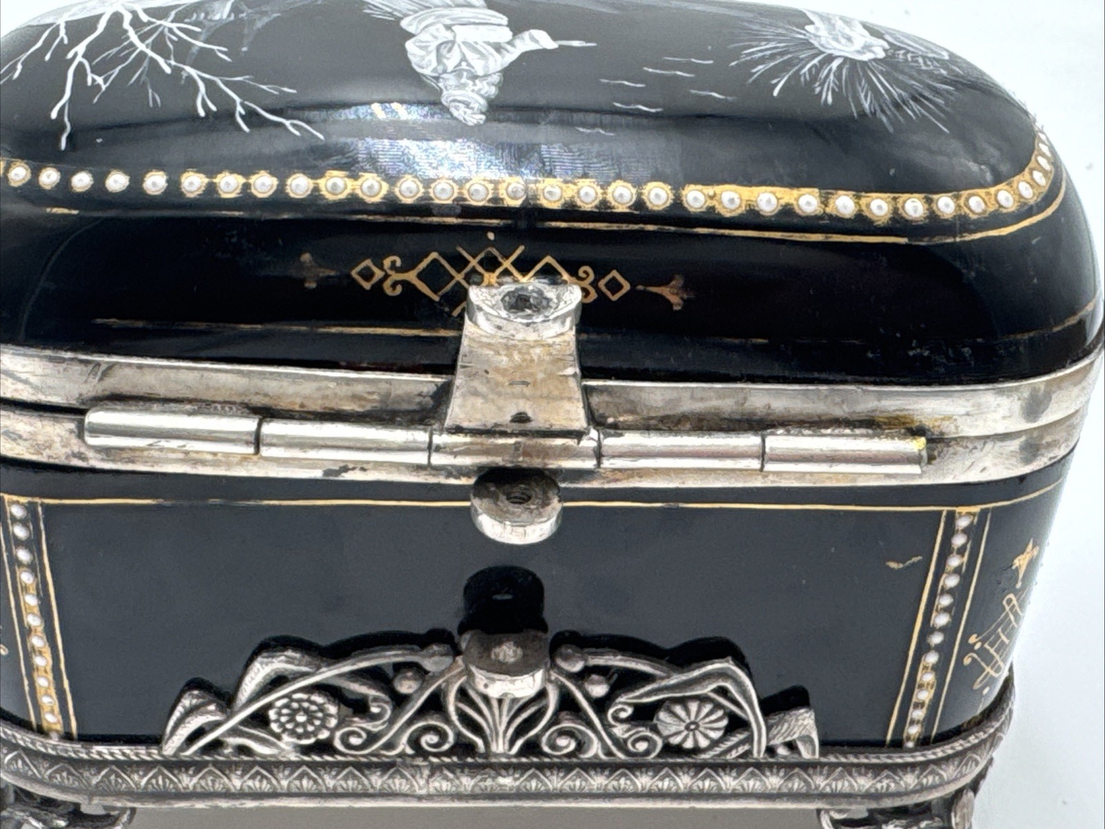 Black Opaline Glass Mary Gregory Wilcox SilverPlate Hinged Casket Box-As Found