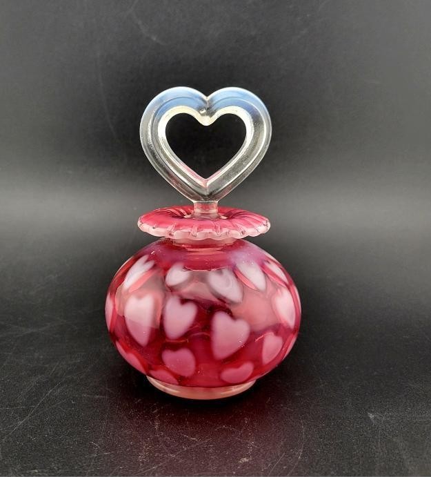 Fenton Cranberry Opalescent Heart Optic Glass Perfume Bottle Vintage Hearts
