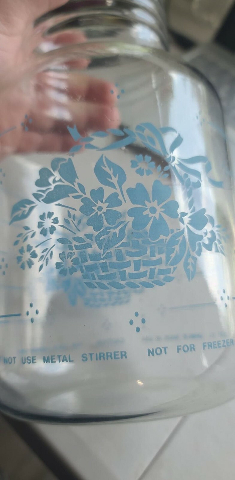 Vtg Pyrex Cornflower Blue Flower Basket Carafe Decanter Lid 2qt 2L # 7520 (B4)
