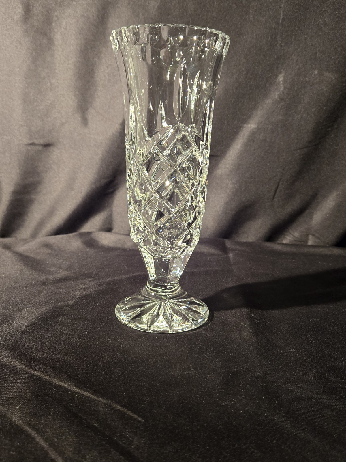 Shannon Crystal 9in Footed Bud Vase Scalloped Rim Beautiful