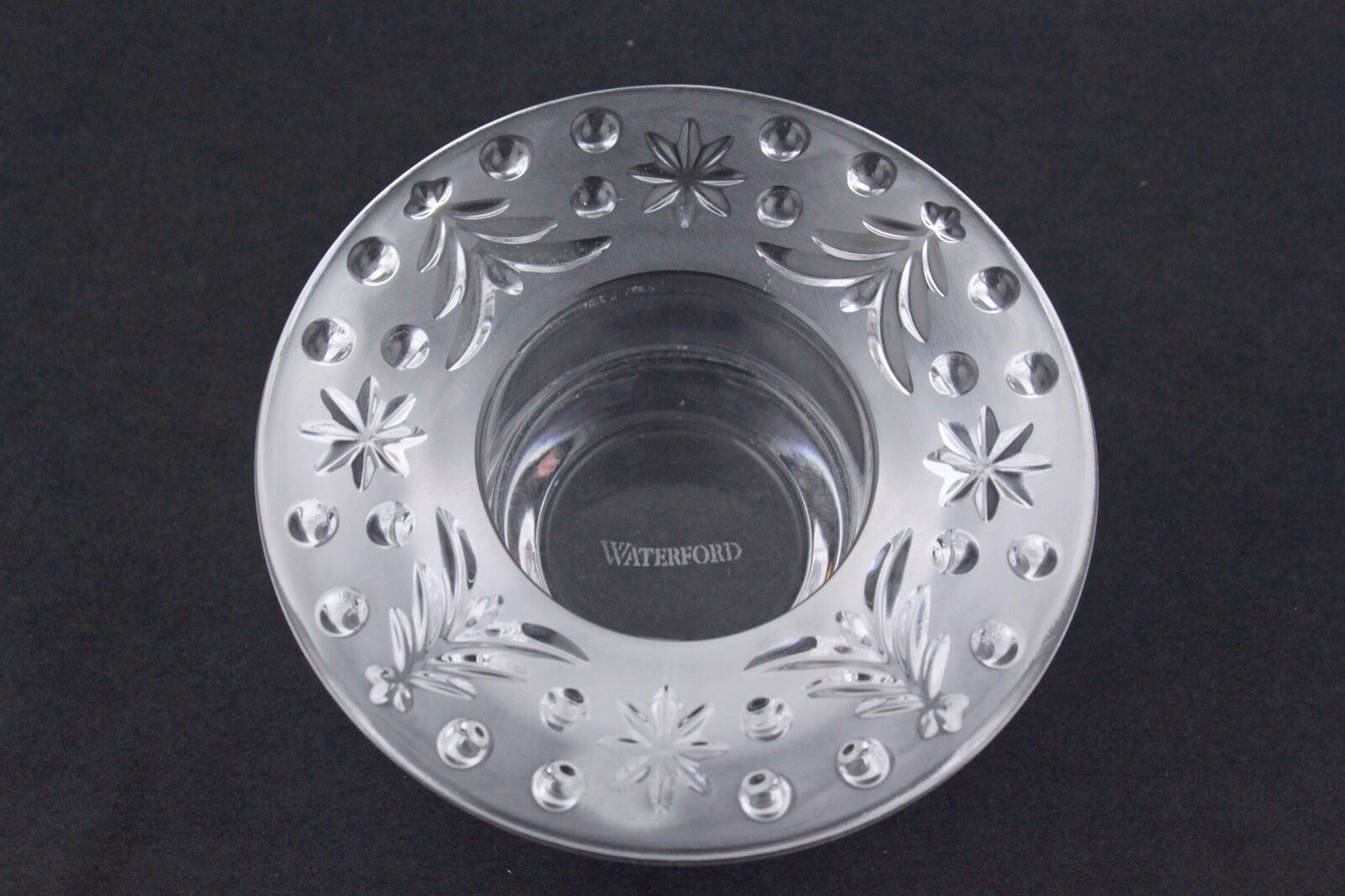 WATERFORD CRYSTAL HOLIDAY HERITAGE VOTIVE WITH TEA LIGHT CANDLE – NEW