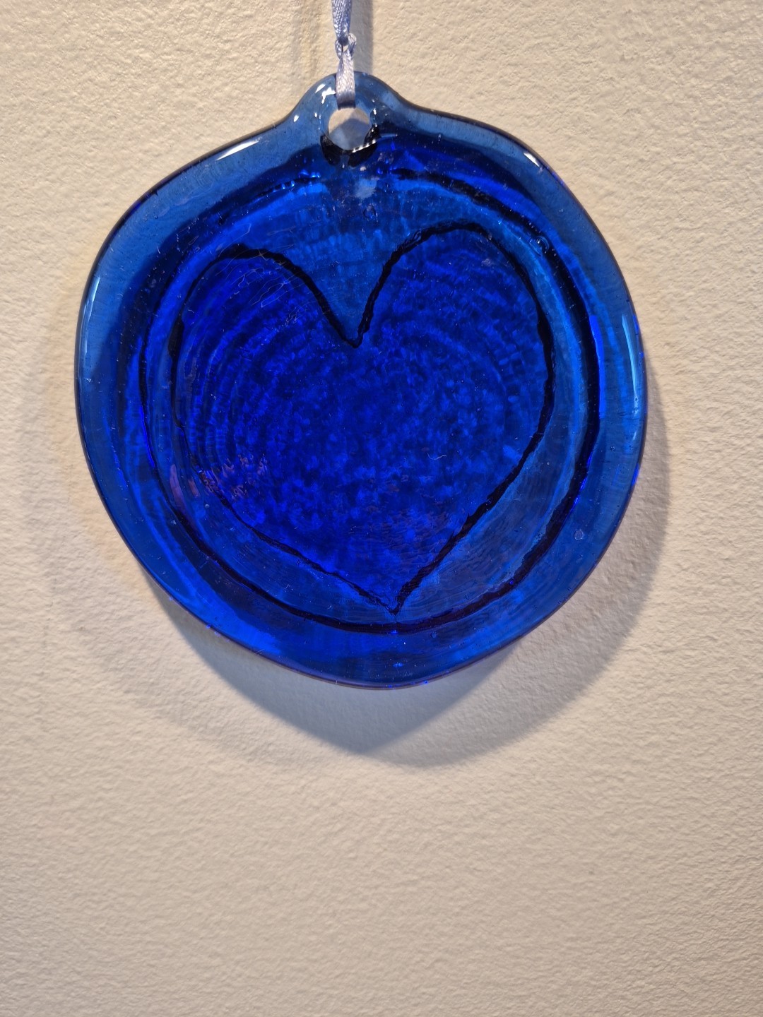 2 Blue Heart Suncatcher Medallion Pressed Art Glass 4″ Vintage Rare Unique Gift