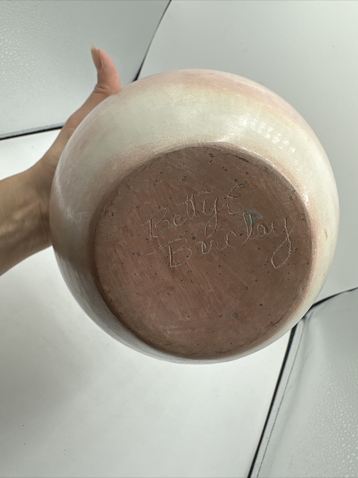 Vintage Bettye Barclay Vase Pot Pottery Large Pink White Blue 8” Handmade Signed