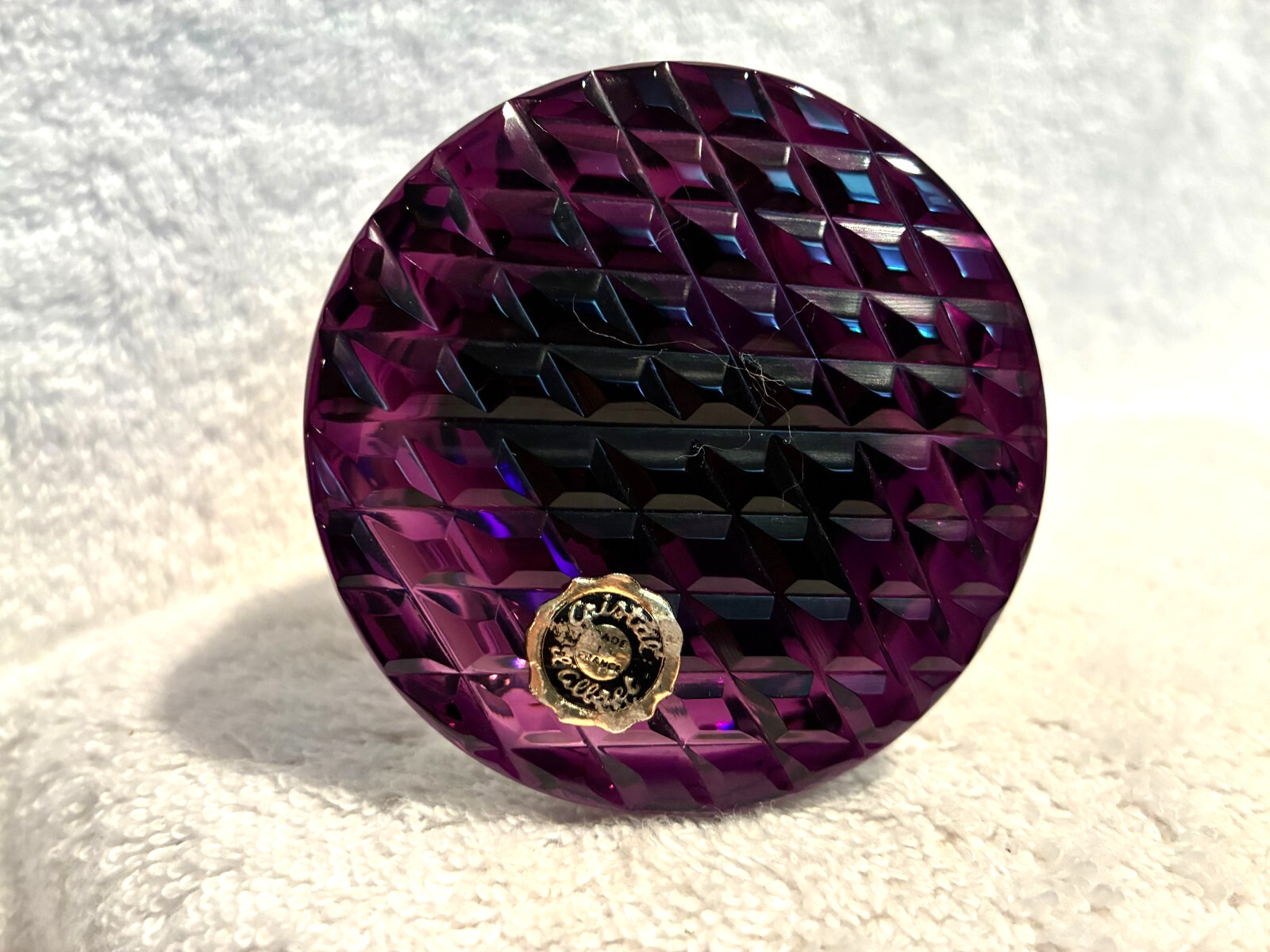 Cristal D’Albret Roosevelt Purple Sulphide Paperweight 1 7/8″ T x 2 5/8″ France