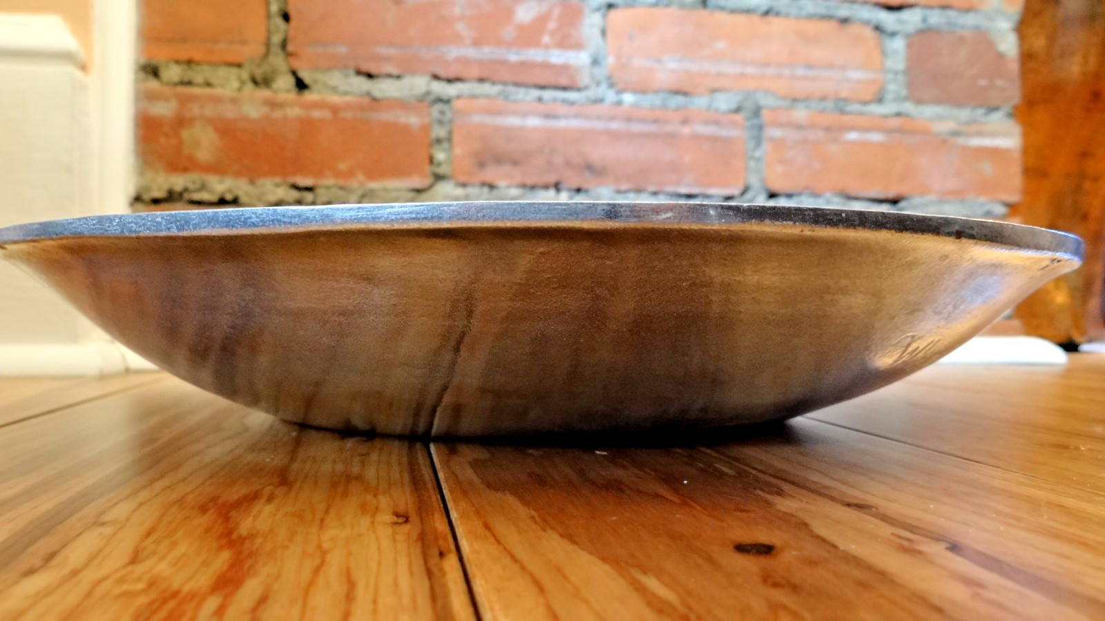 Don Drumm Handmade Aluminum Lizard Bowl Signed 13.25” Art Centerpiece