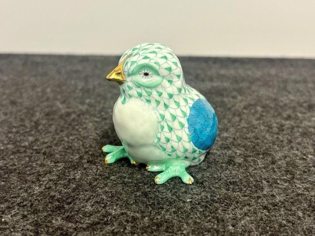 Herend Hungary Green Fishnet 24k Baby Chick Chicken Figurine 2.5 in.
