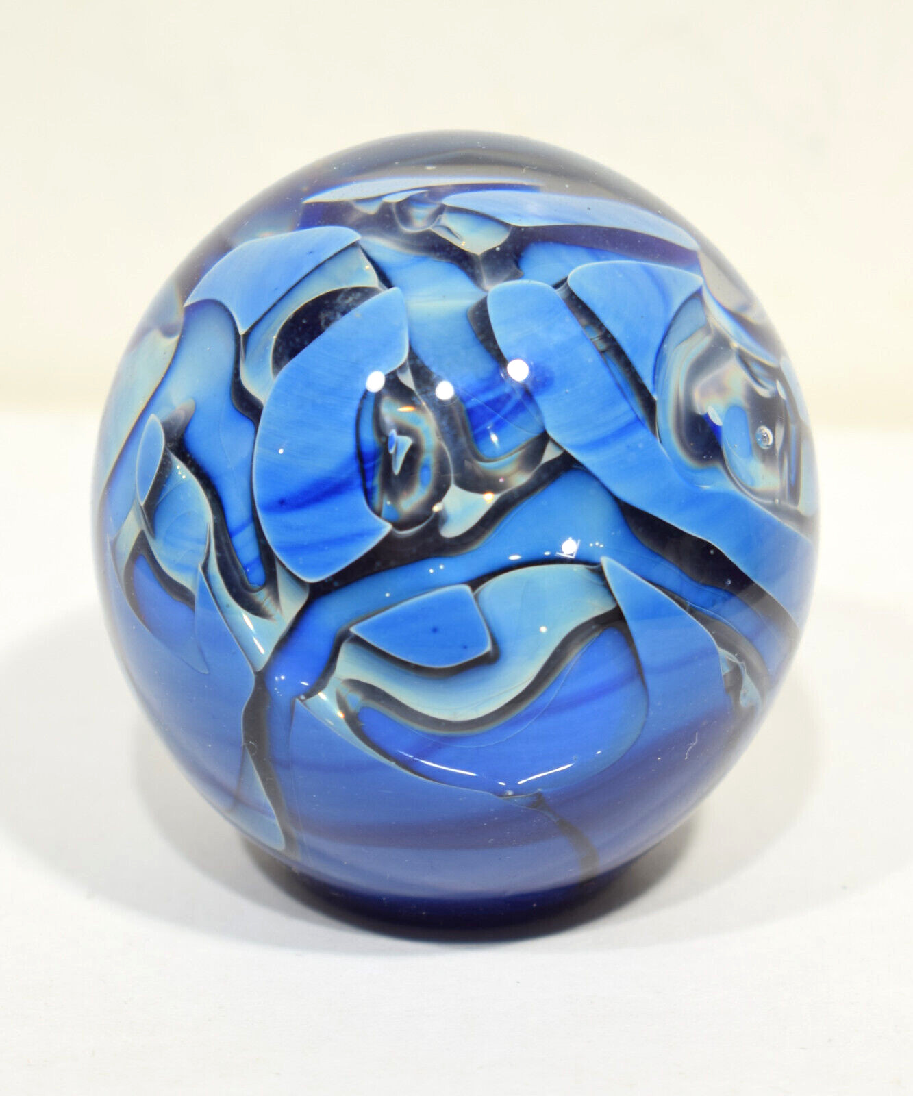 1986 ROBERT EICKHOLT Blue Ocean Sea Art Glass Paperweight