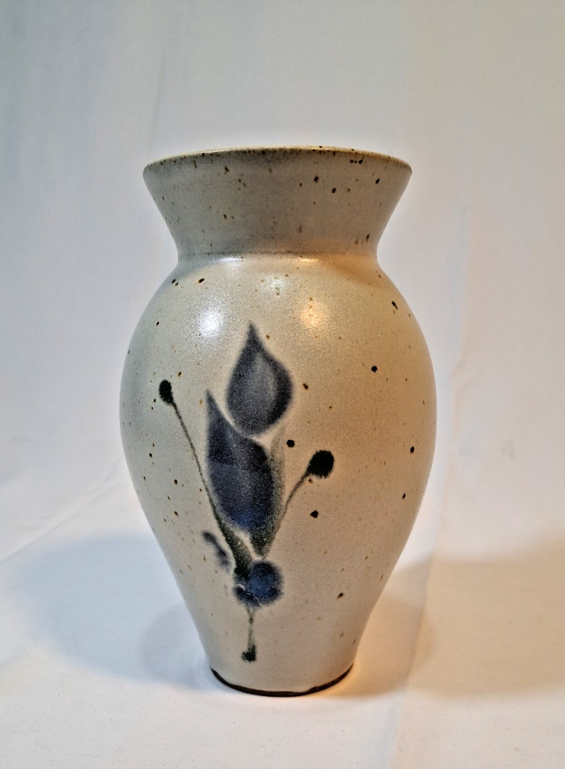 VTG 1988 Artist Signed Studio Pottery Speckled Blue Floral Stoneware Vase 9.5″