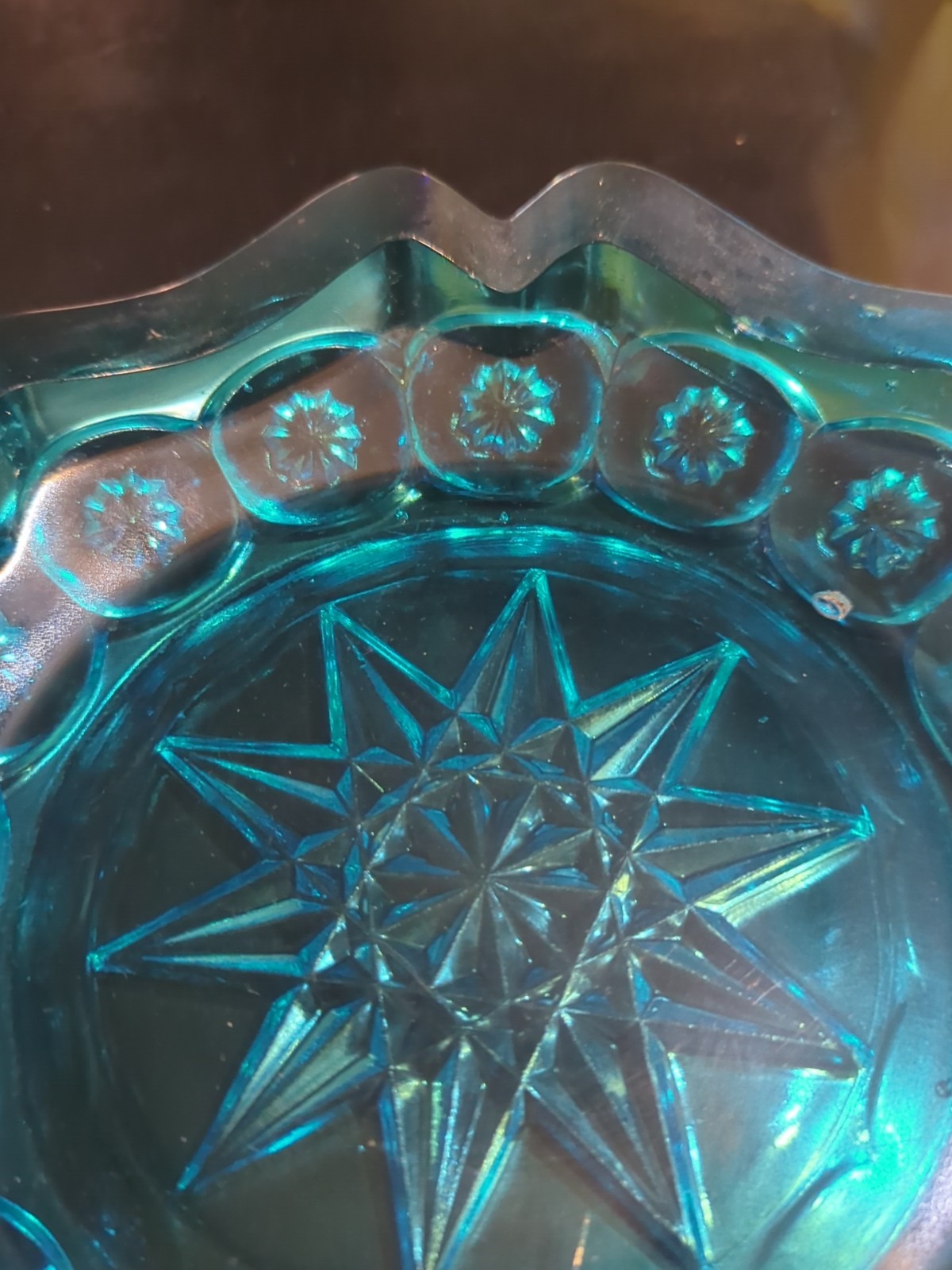 Vintage Ashtray Blue Glass Moon & Stars L.G.WRIGHT Large Round 8″