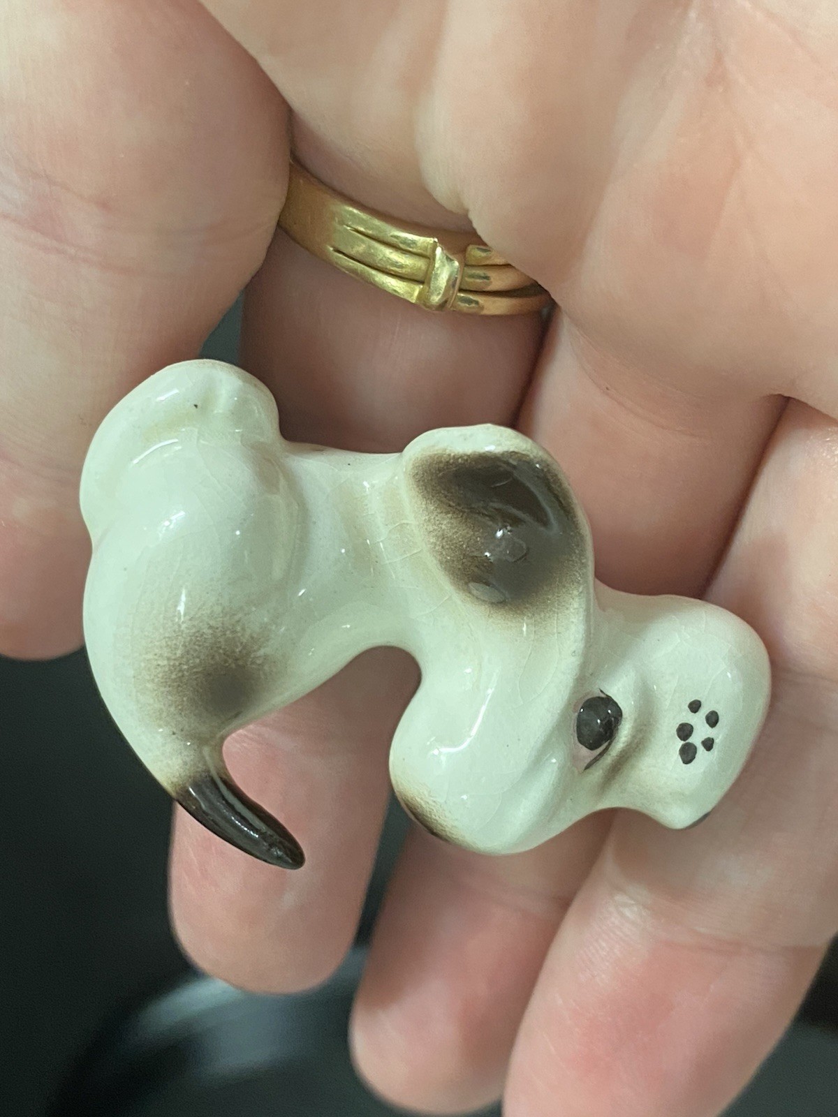 Vintage Miniature Basset Hound Porcelain Dog Figurine Mid Century Japan 1.5”