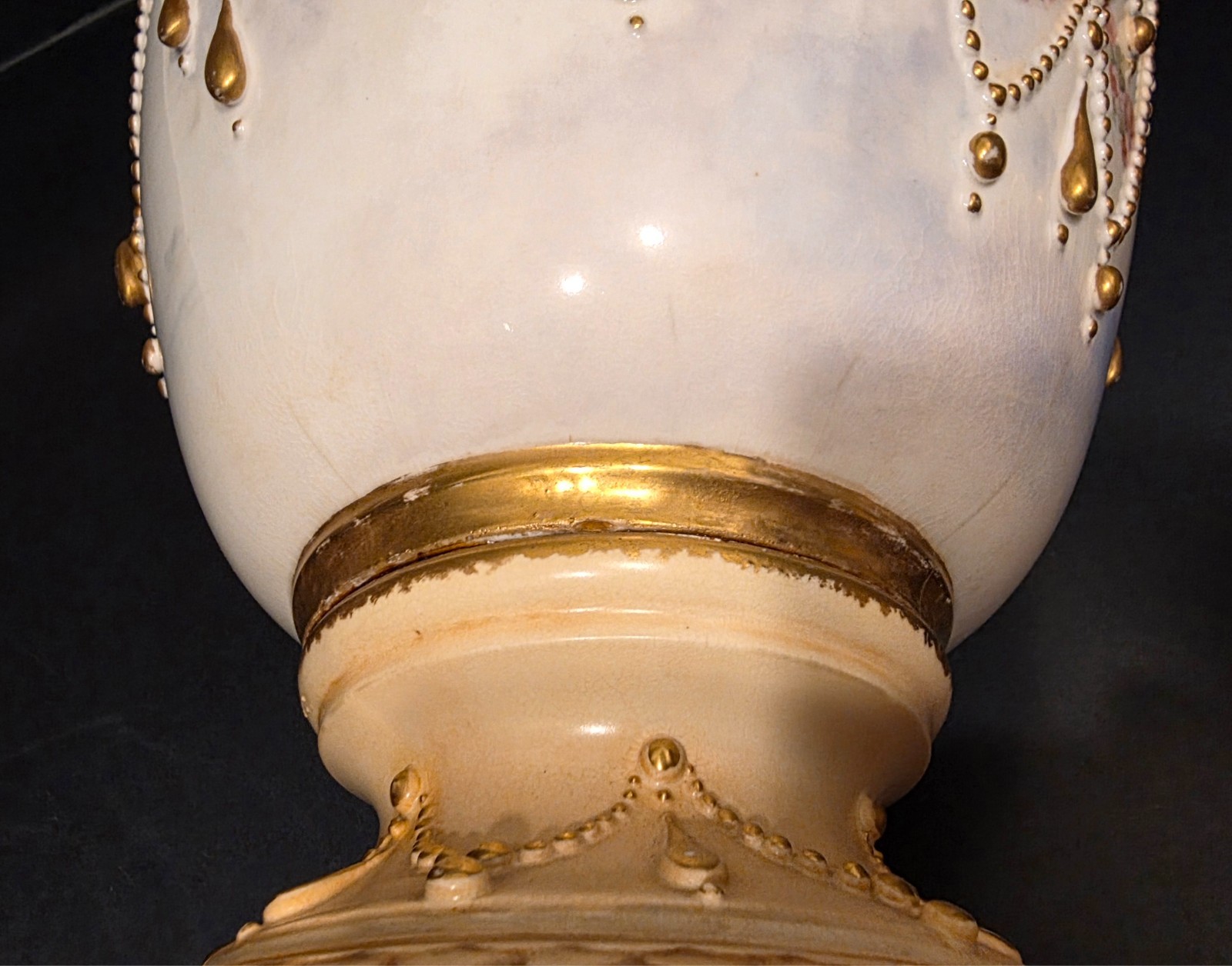 KTK Lotus Ware IONIAN VASE Knowles Taylor Filigreed medallions BEADED chain