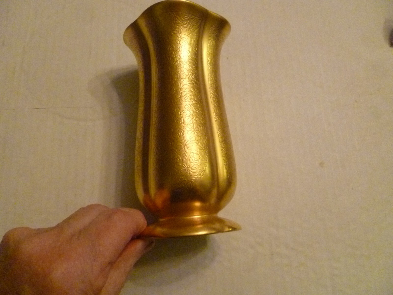 Pickard Antique gold vase Embossed flowers 6 inch 848 1938-1955