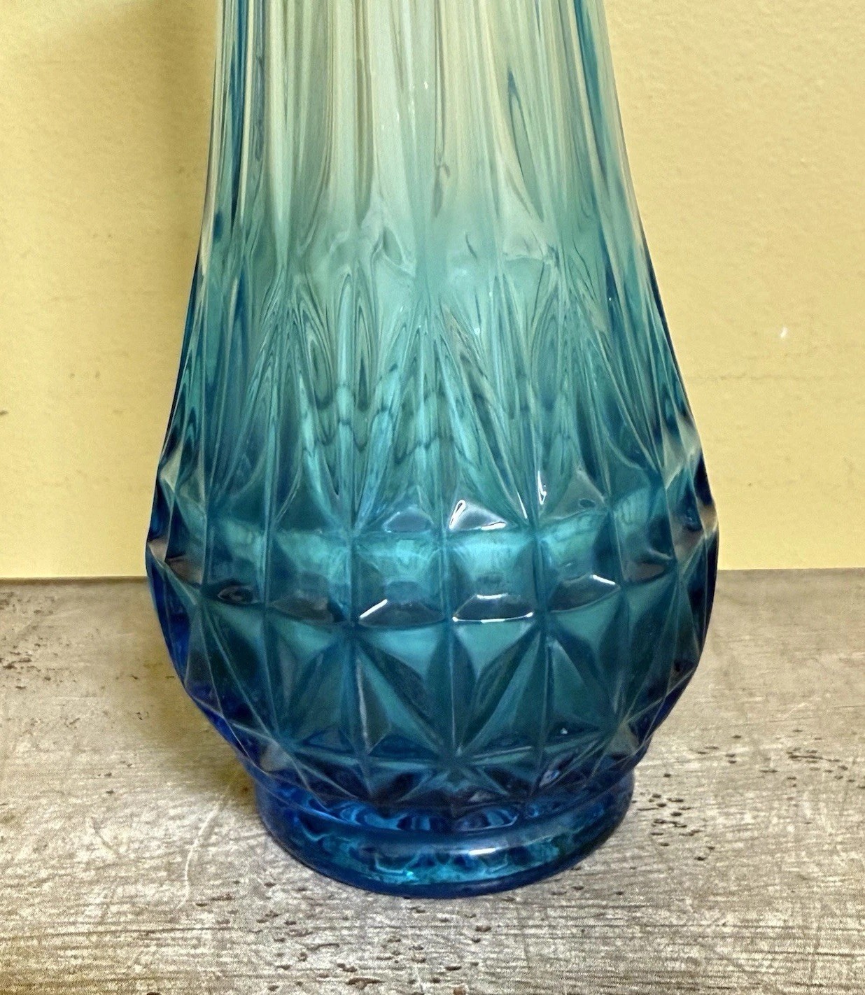 Vintage MCM LE Smith Solitaire Swung Vase In Blue 15 Inch Stunning