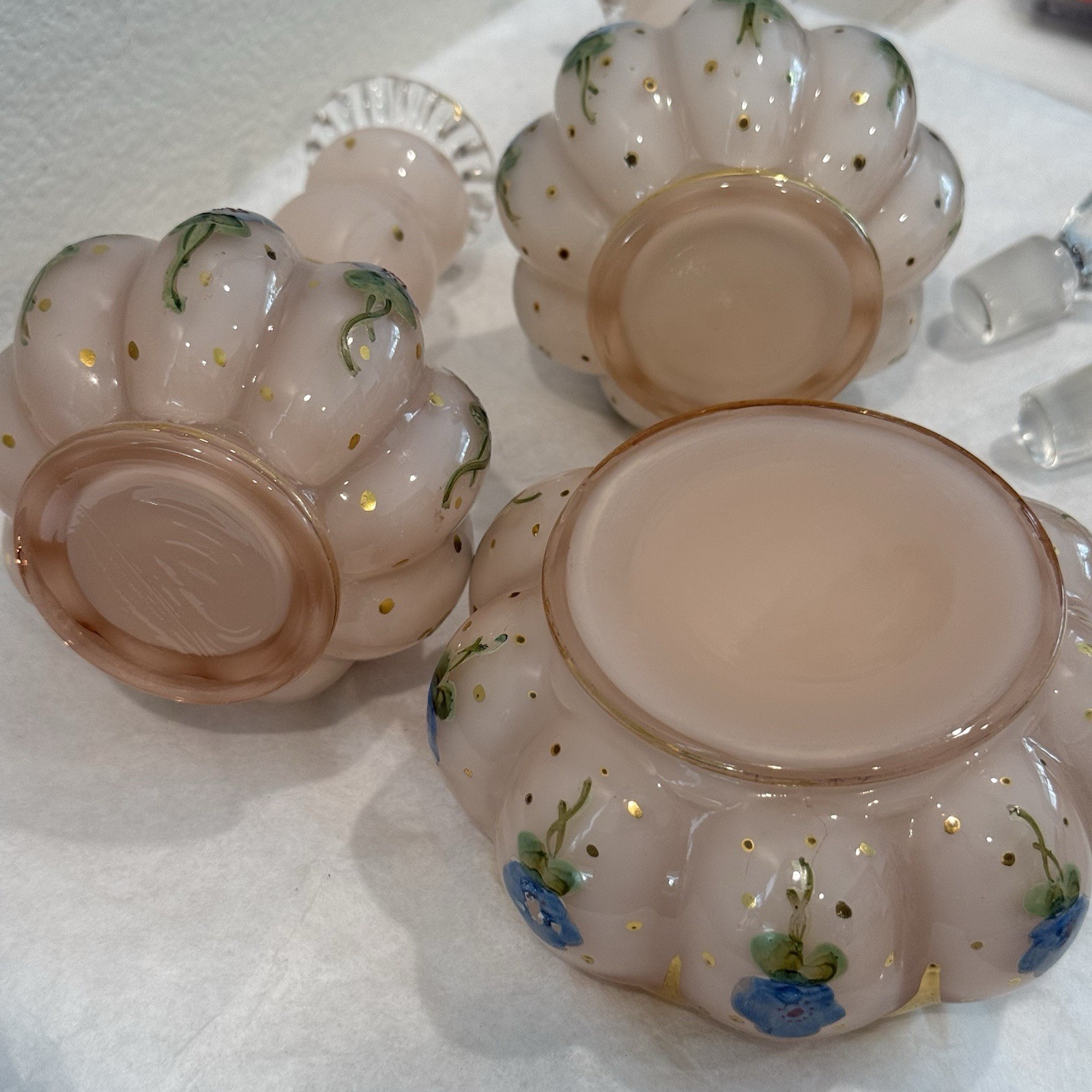 Fenton Charleton Hand Painted Pink Vanity Set Melon Perfume Bottles & Powder Jar