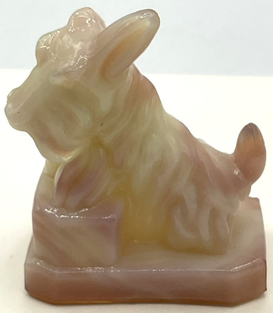 Boyd Art Glass JB Scottie Dog Figurine Ivory Blush Slag Uranium Glows Green