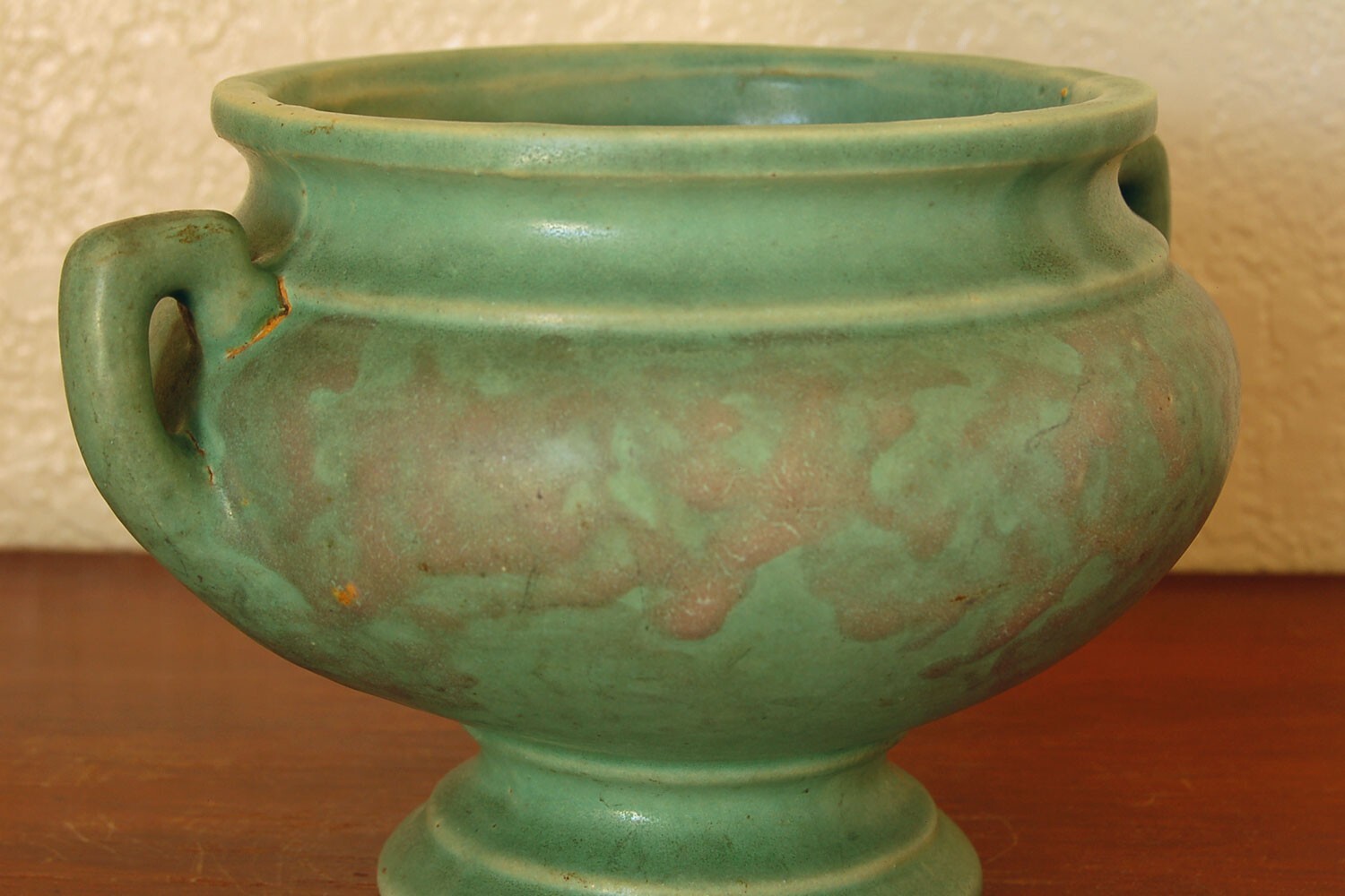 Gorgeous Early Brush-McCoy Arts & Crafts 2-Handled Empress Vase #699 Art Vellum