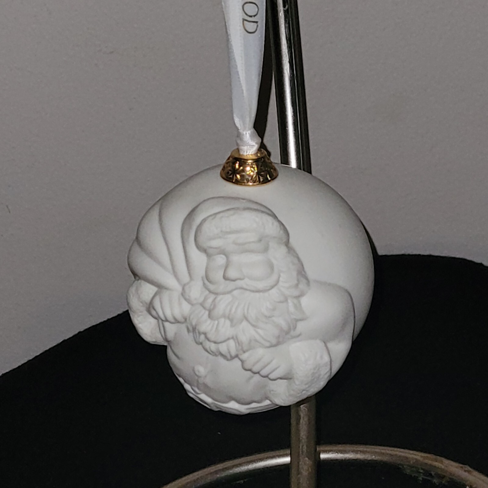 Wedgwood Christmas Puffed Santa Ornament White Porcelain Bisque Rare