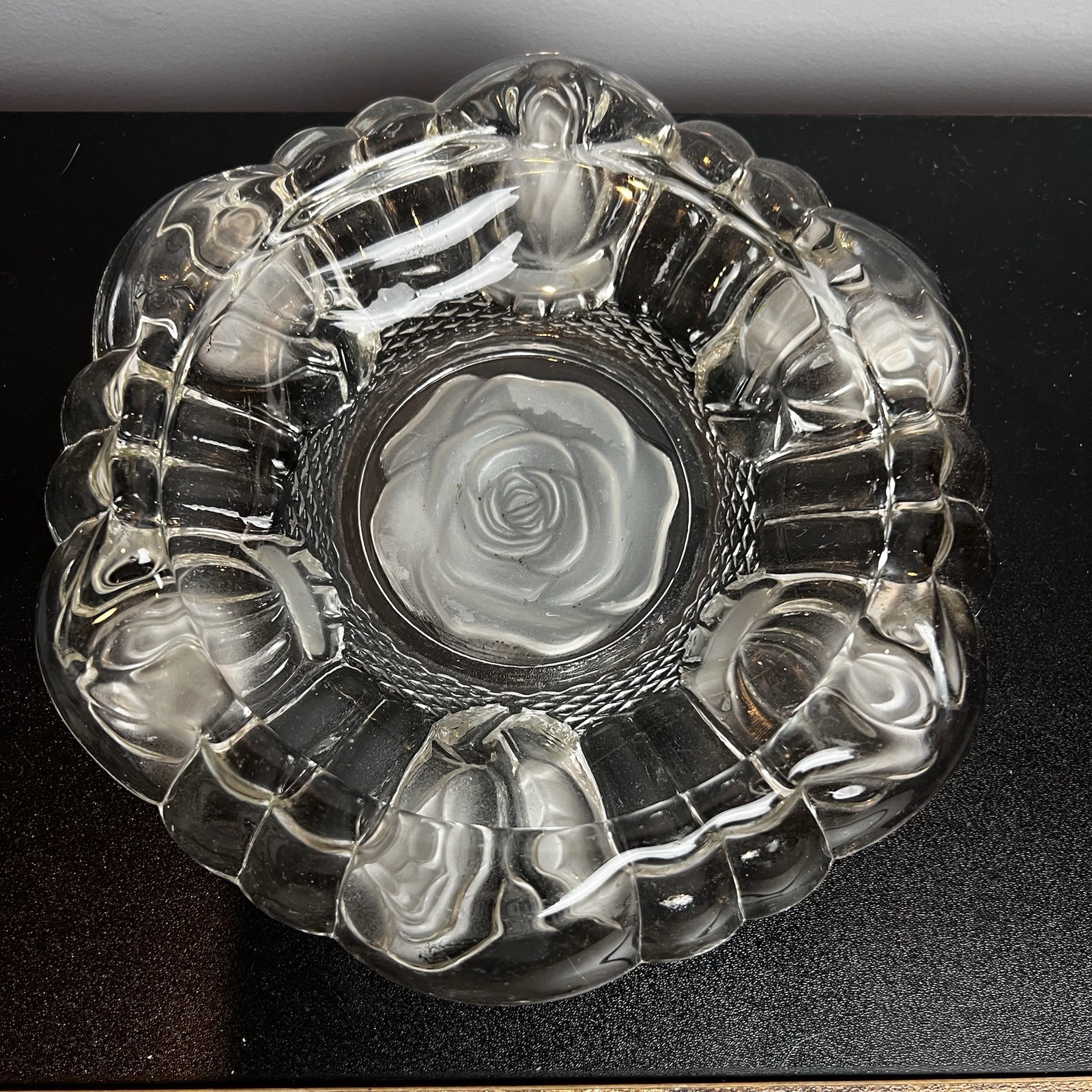 Glass Ashtray Frosted Rose Pattern Lead Crystal Made In Indonesia