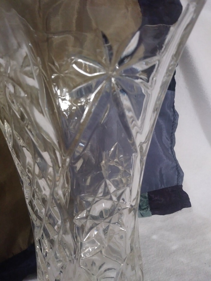 Vintage Early American Prescut Star of David Crystal Glass Vase Anchor Hocking