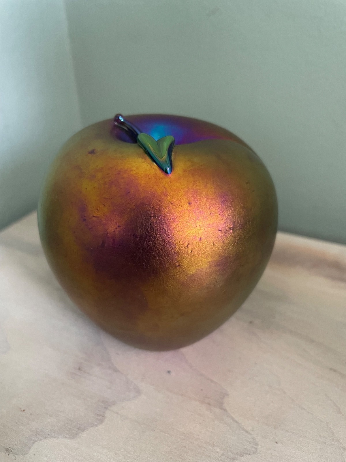 Zellique Studio Art Glass Apple Paper Weight Iridescent Joseph Morel Design 1997