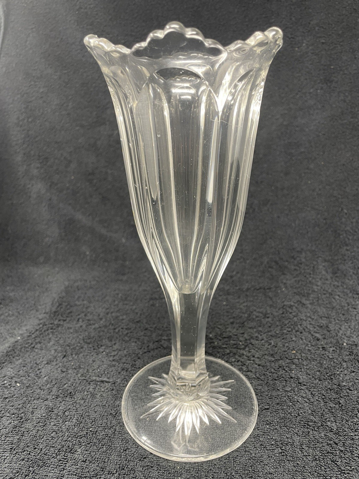 Heisey Colonial Clear Scalloped Top 10” Vase