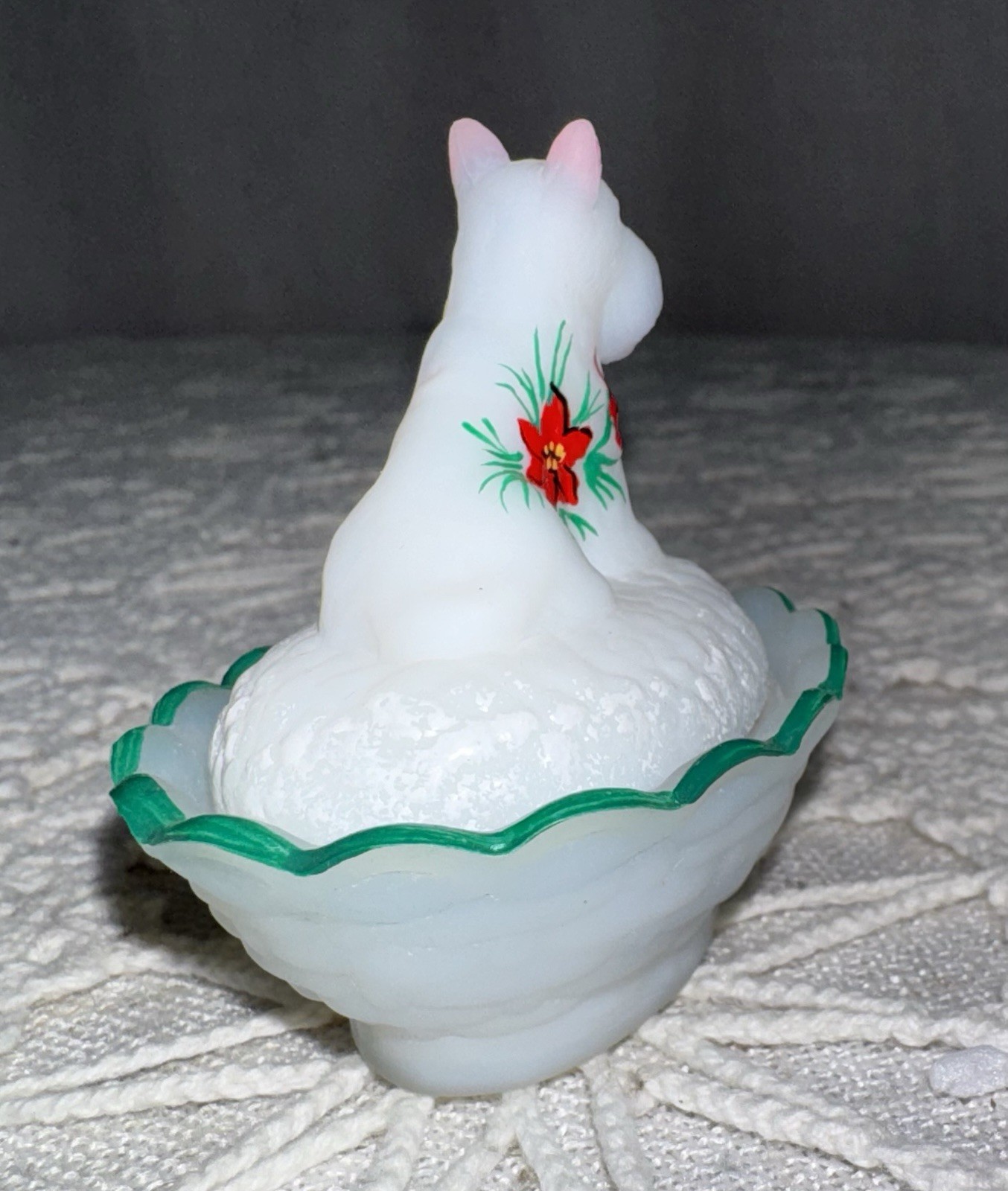 Boyd Crystal Art Glass Scottie Dog Salt NEST Mini ? White Milk Satin Handpainted