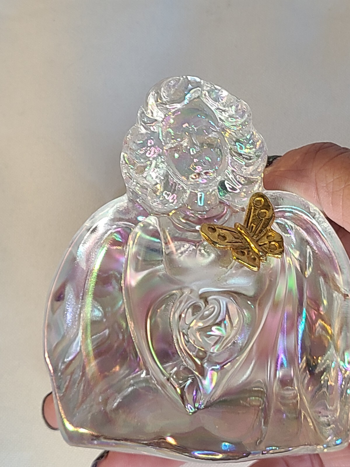 Vintage Fenton Glass Angel IRIDESCENT With Gold Butterfly Figurine 3.3″ Tall
