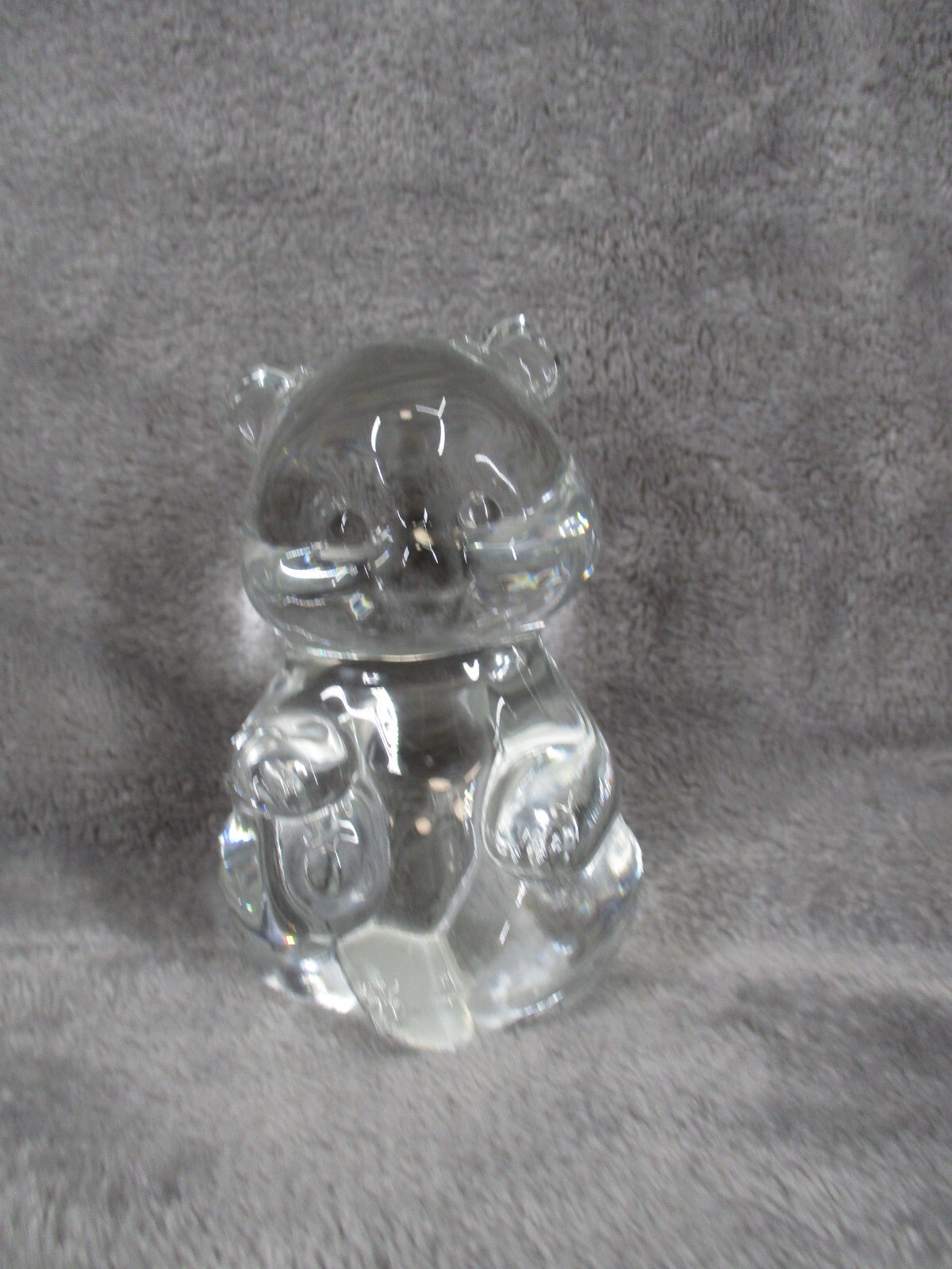 Fenton February Birthstone Birthday Bear Figurine Art Glass 4″ Tall Paper Weight