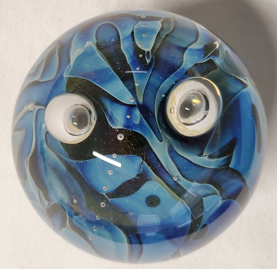 Robert Eickholt Signed 1988 Art Glass Paperweight 4″ Diameter 4lb 2oz Pre-owned