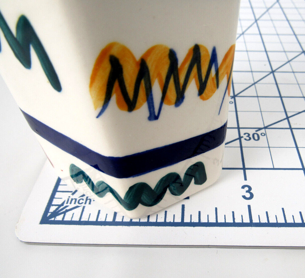 Rare ZIG ZAG Hexagonal Vase 3″ x 8.5″ Signed “Gail Pittman ’97 ©88” GAIL PITTMAN