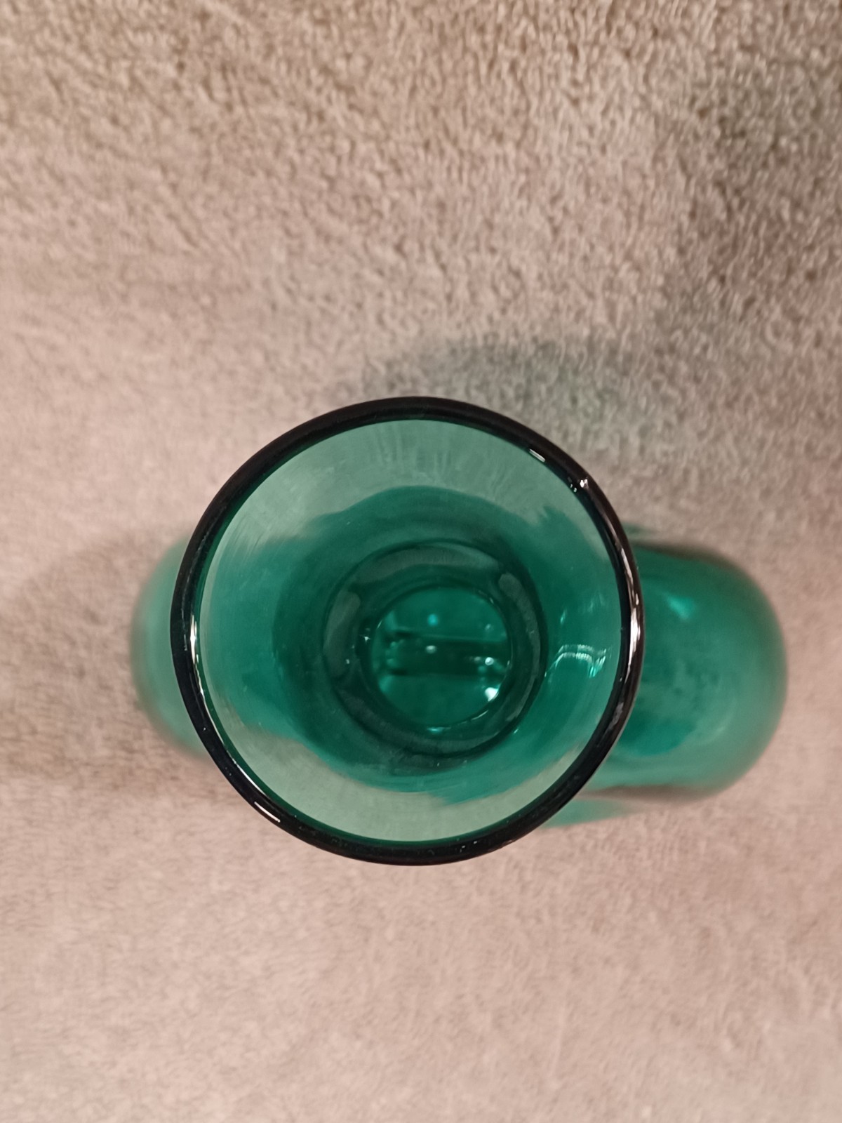Vintage Blenko Glass #441 Pinched Center Donut Vase Green 7 3/8” Tall MCM