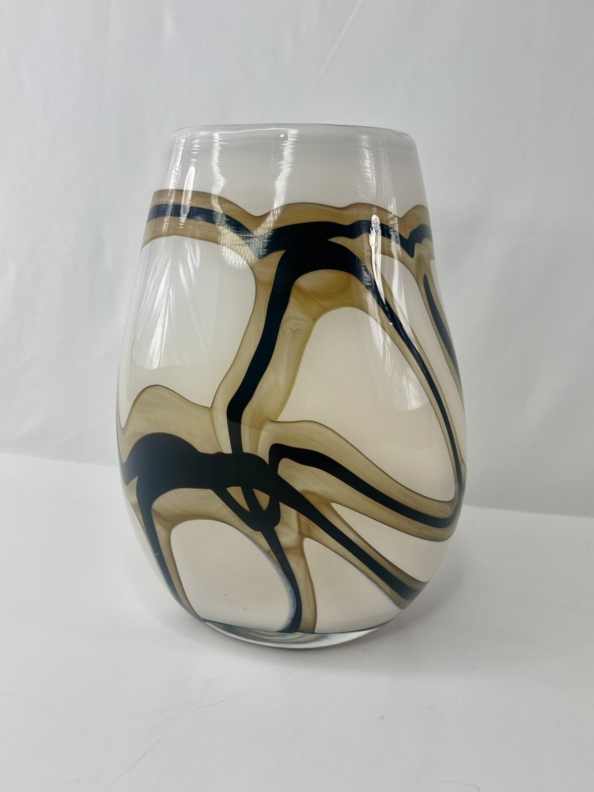 Hand Blown Art Glass Vase Cream/ Tan/ Brown Modern Design. 8″ Tall 6″ Wide