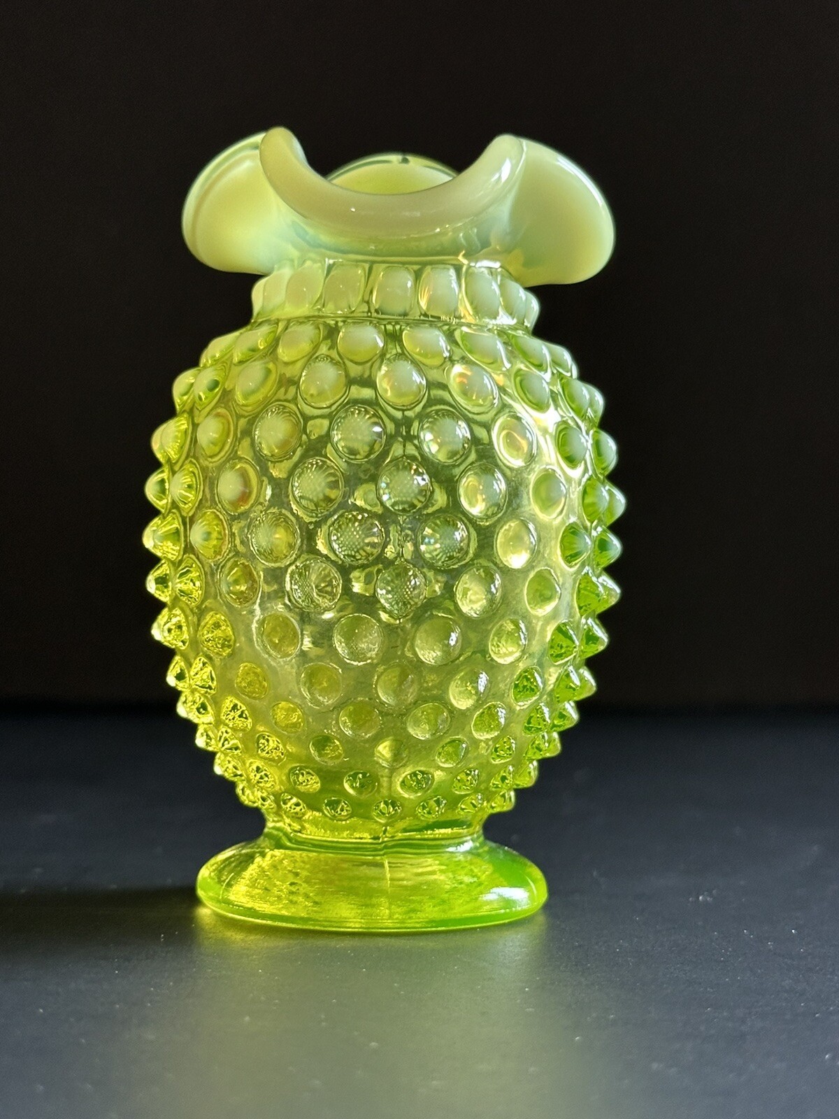 Fenton Vaseline Hobnail Topaz Opalescent Glass Flower Bud Vase 1940s Vtg #3855