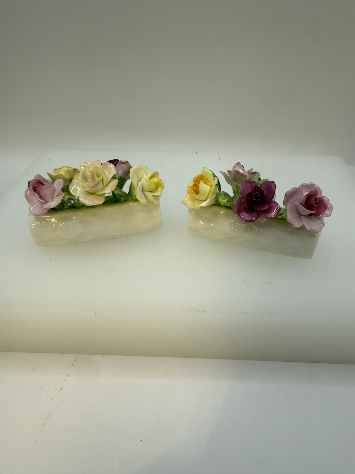 Coalport Bone China Set of 2 Flowerbeds Made in England Vintage VG Cond READ