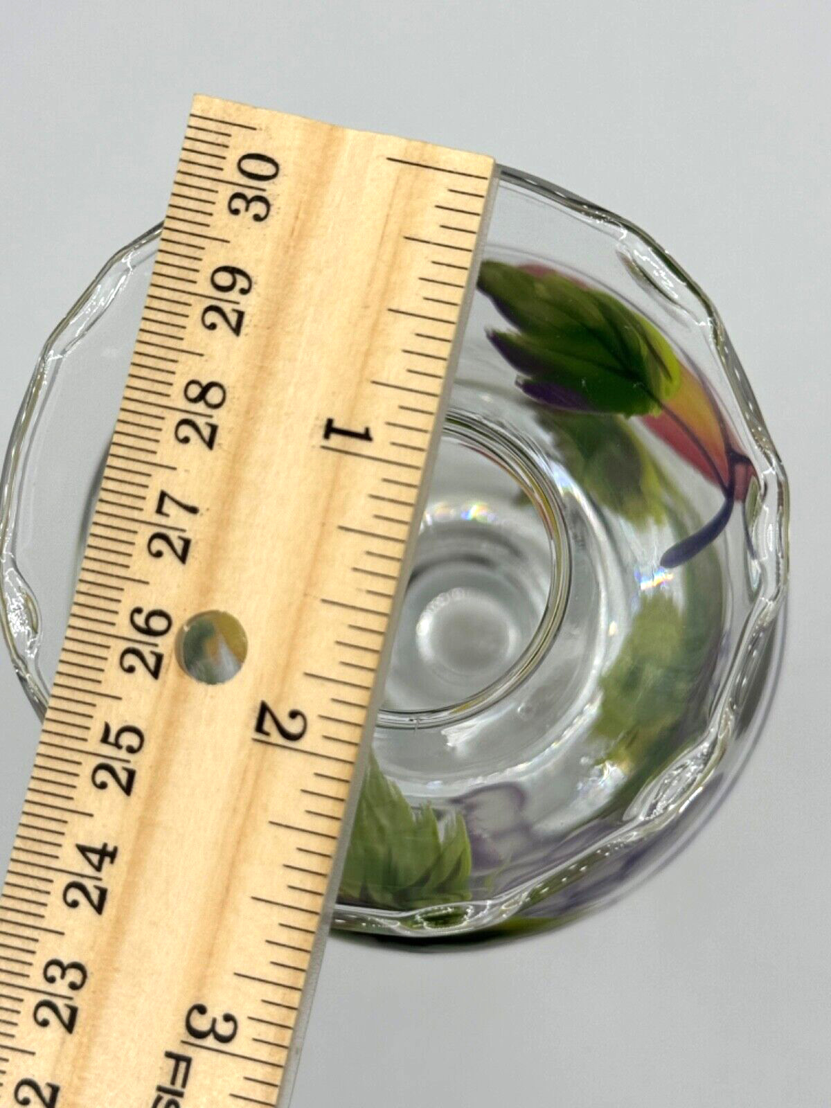 Vtg Ruffle Top Glass Vase Hand Painted Fruit 6.5″