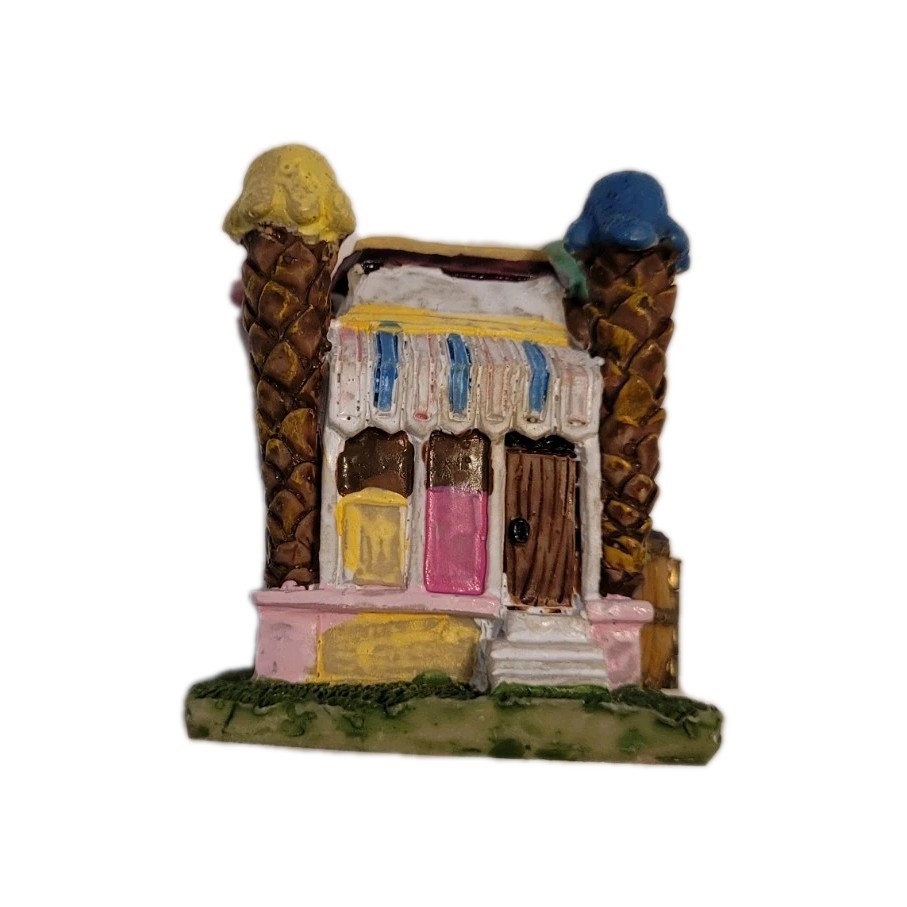 Miniature Figurine Three Bears Ceramic Ice Cream House Vintage Trinket Box