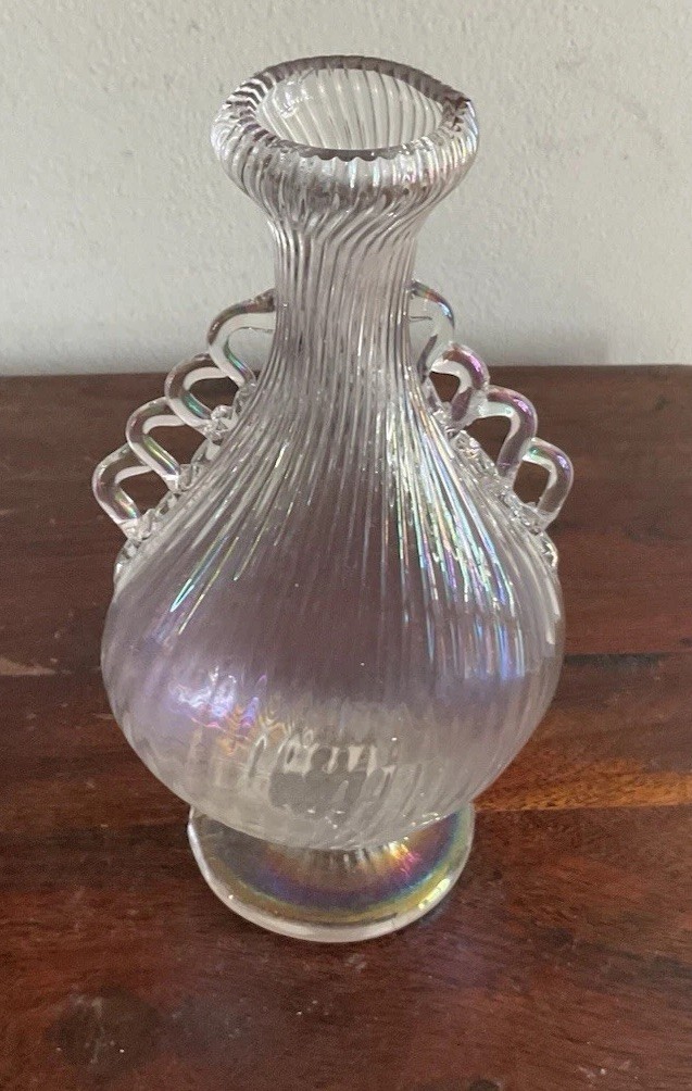 Gorgeous vintage 1980s Parise Vetro Italian ribbed blown glass vase