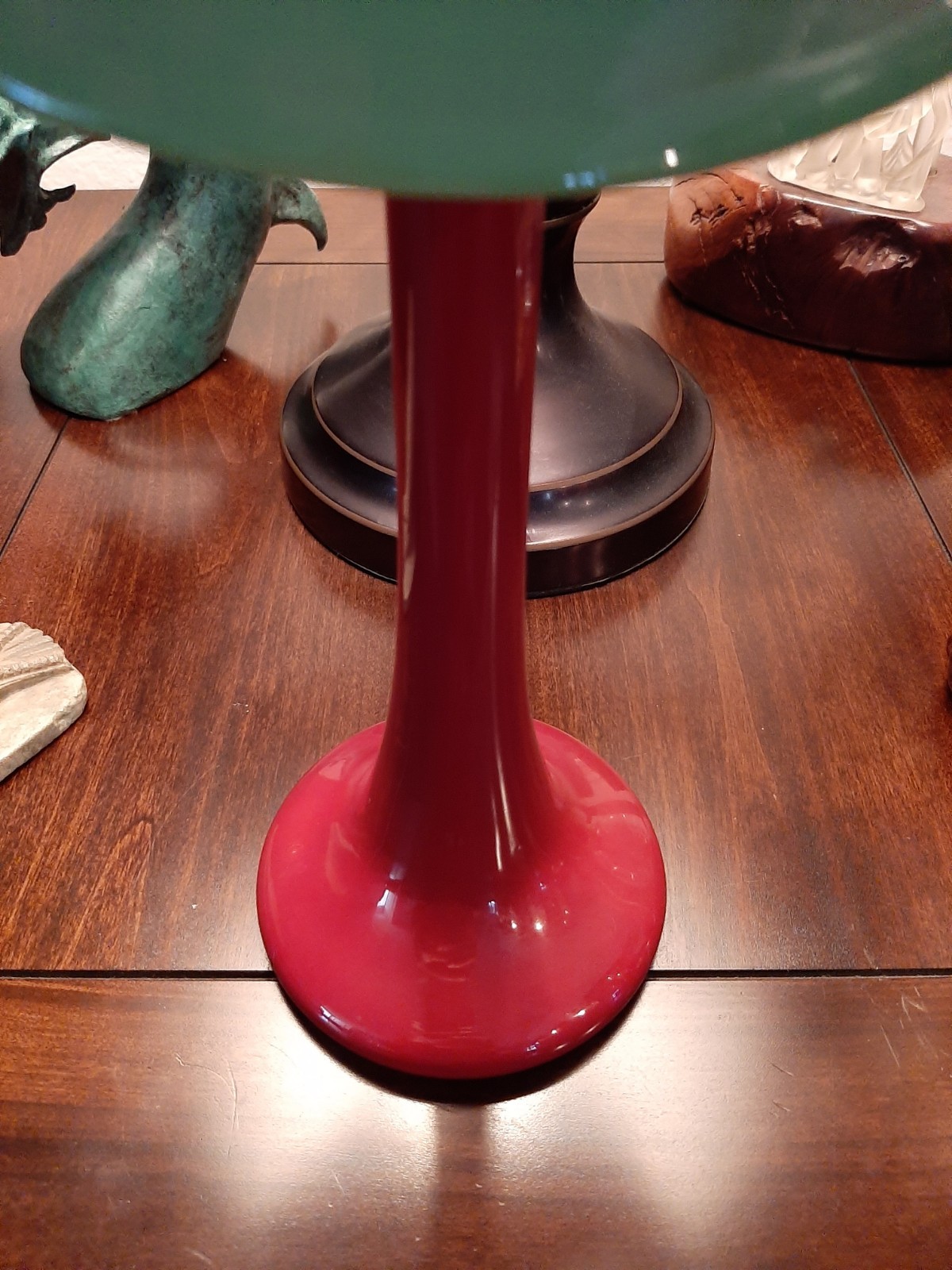 STUNNING VINTAGE GREEN AND RED JACK IN THE PULPIT VASE. POSSIBLE EXPERIMENTAL!!