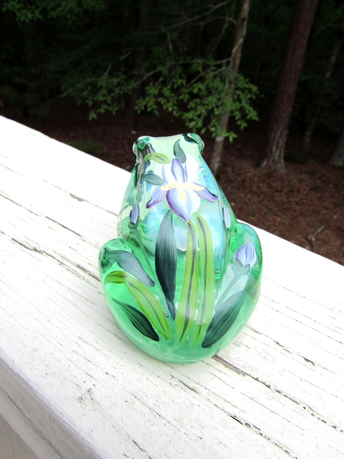 Fenton Glass / Light Green FROG Figurine / IRIS Trim / K. Pickenpaugh / 1998