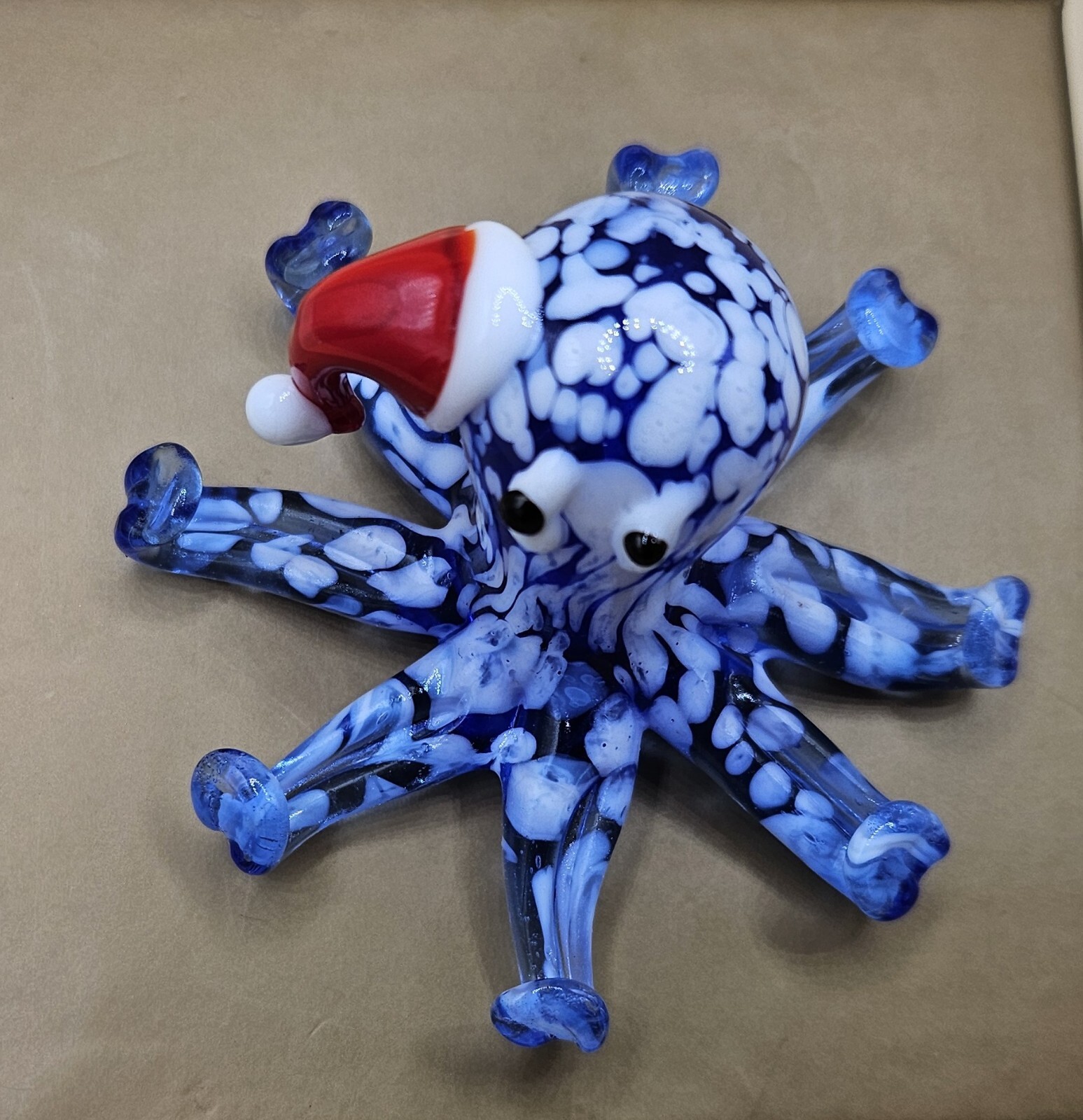 Ocho the Octopus, in original box, with Santa Hat – Art Glass, Christmas
