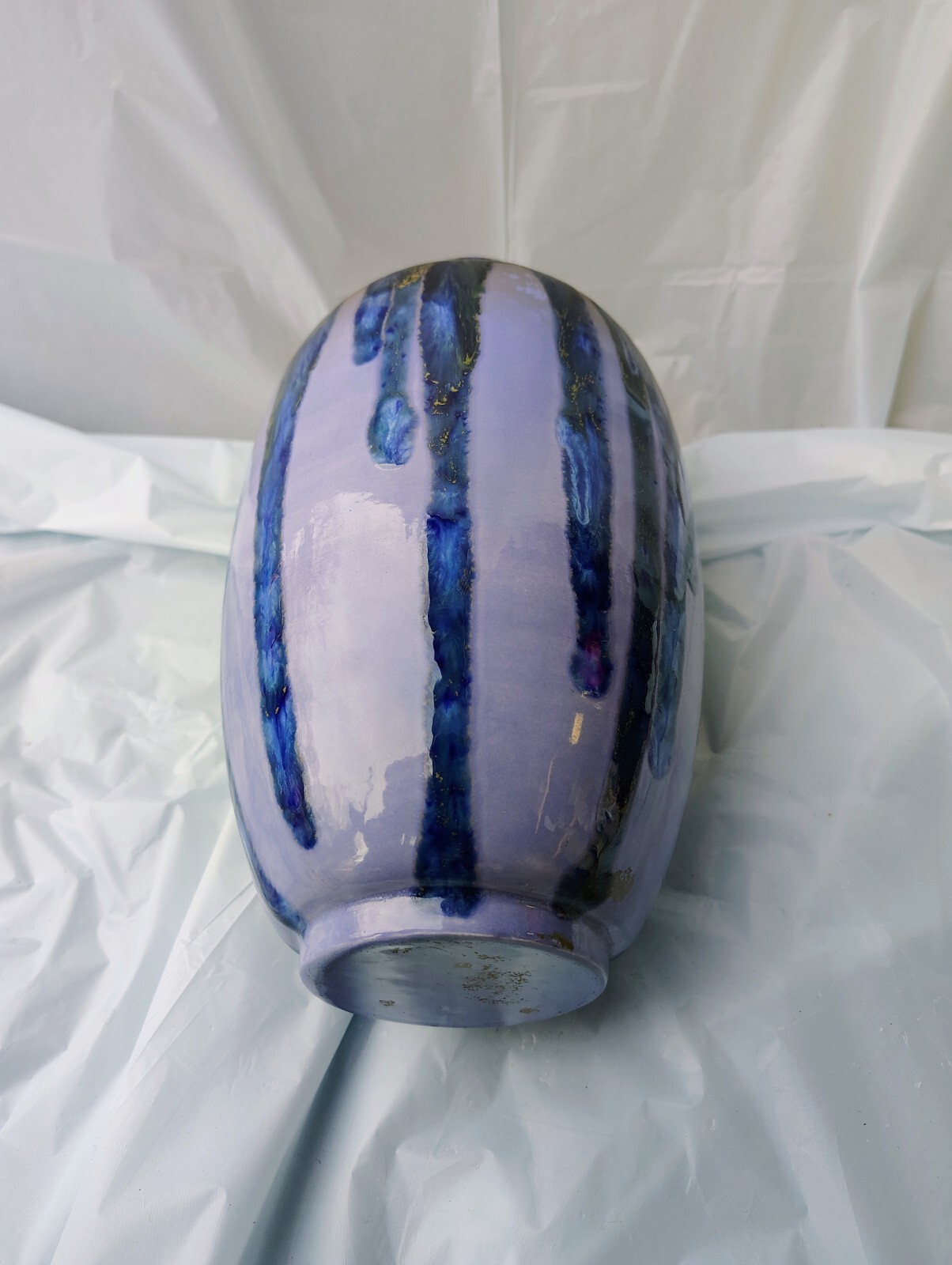 MCM Studio Art Pottery Vase BLUE PURPLE DRIP GLAZE 9.5 X 6 Inches