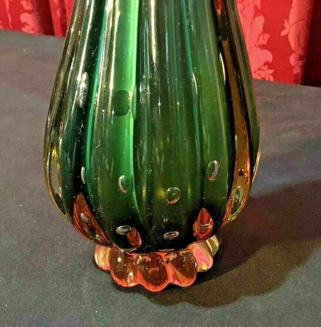 VINTAGE MURANO STYLE 9″ ART GLASS HANDLED VASE WITH CONTROL BUBBLES