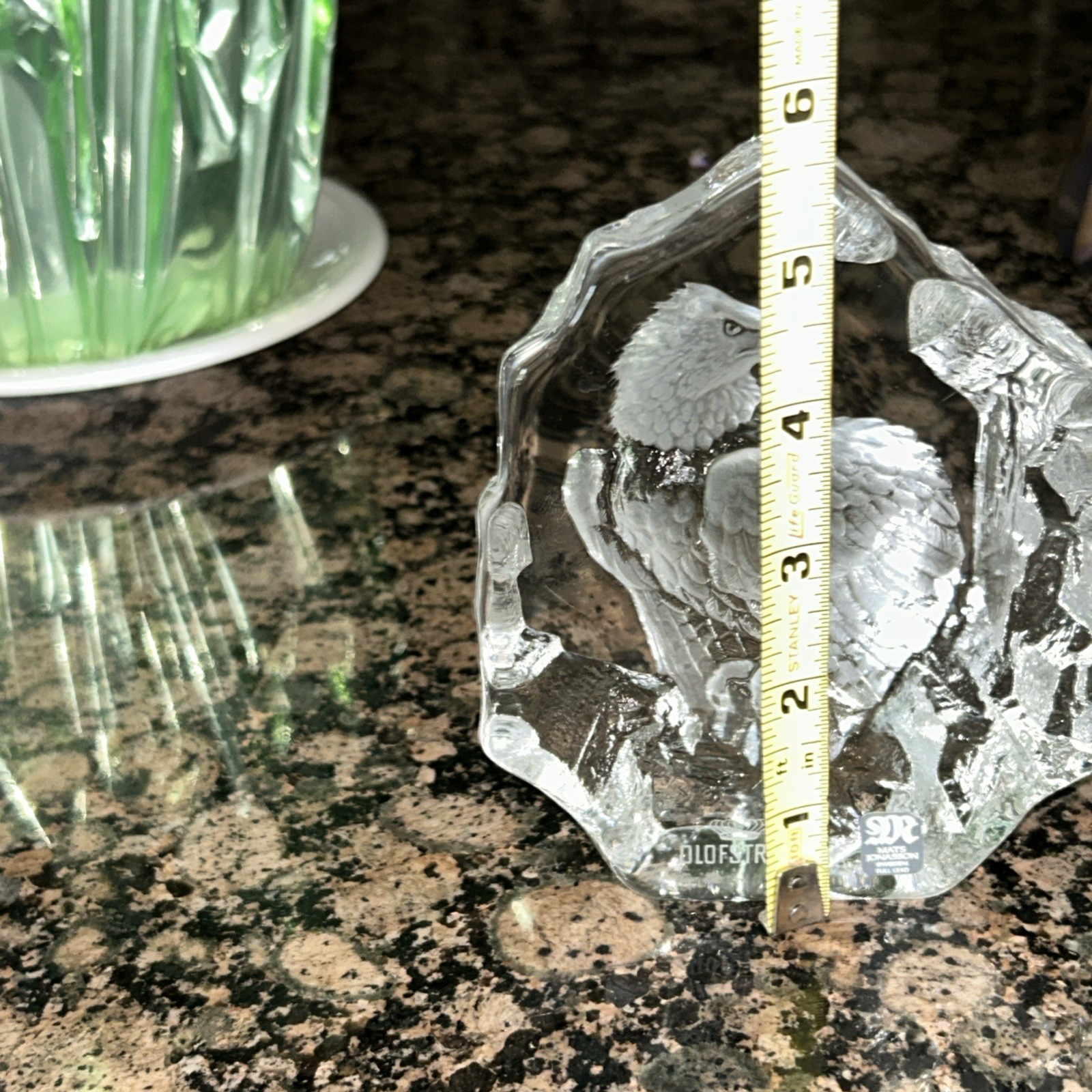 Beautiful Mats Jonasson Lead Glass Crystal Eagle Sculpture Sweden Full Lead NEW