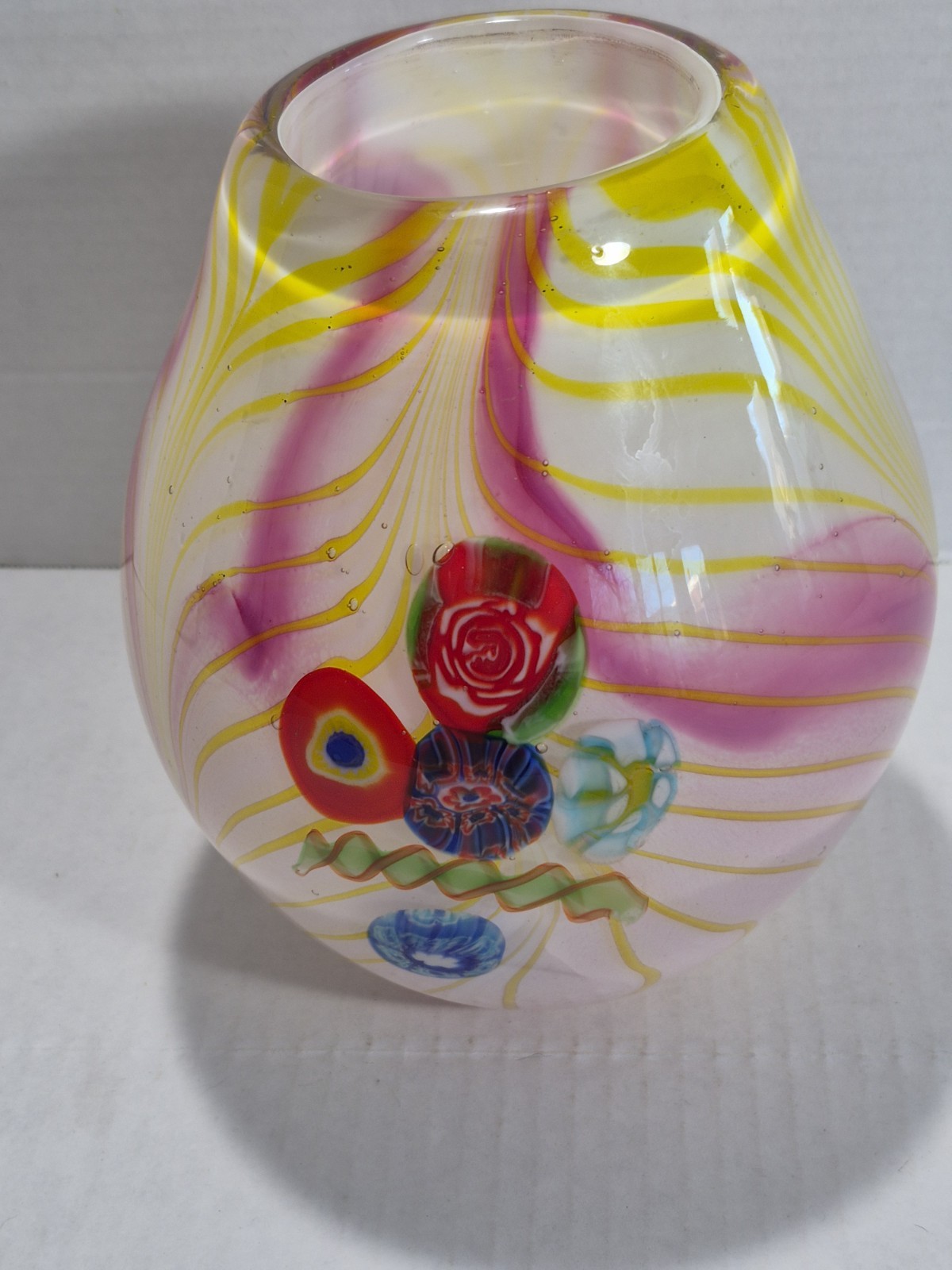Vintage Murano Style Handblown Vessel W/Millefiori Pattern W/Pink And Yellow