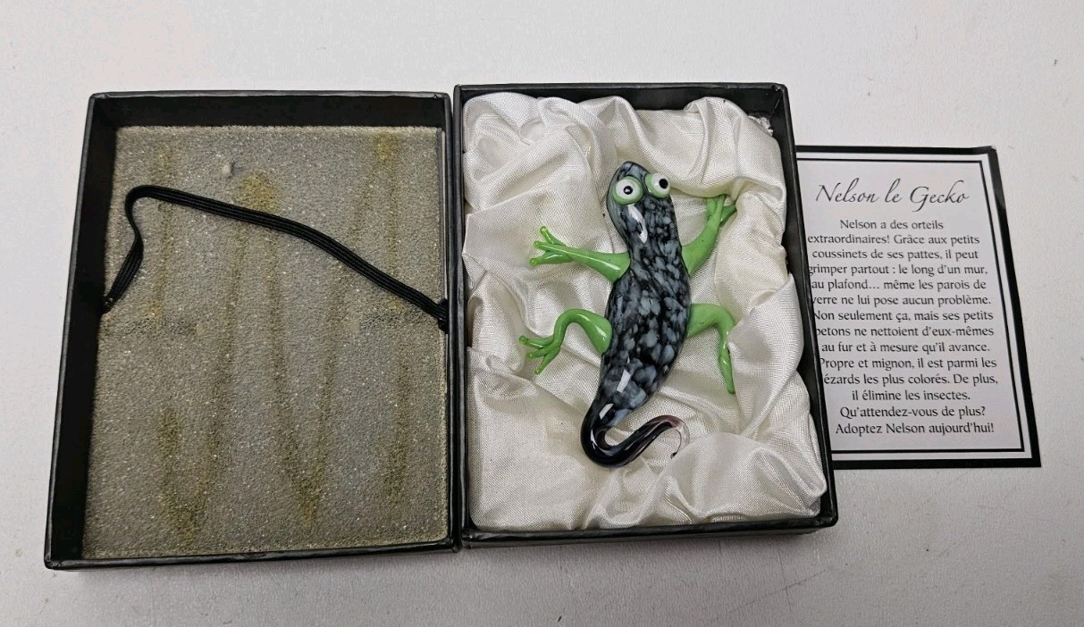 Vintage Pier 1 One Art Glass Figurine Nelson the Gecko Lizard